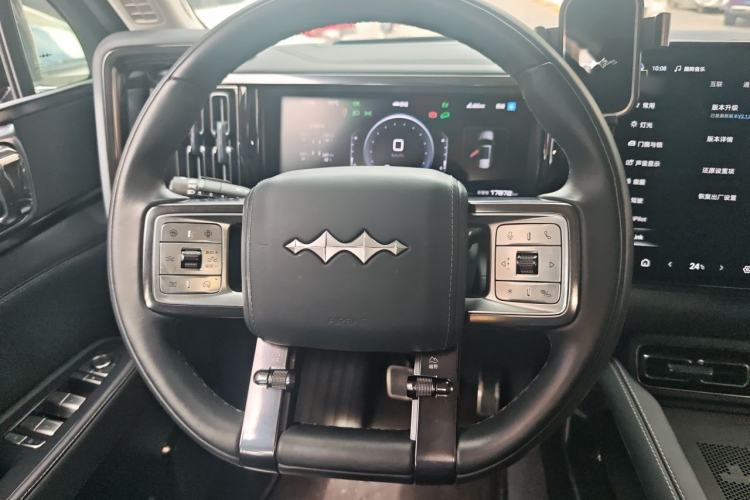 Used Formula Leopard 5 2023 Navigator Edition Steering Wheel