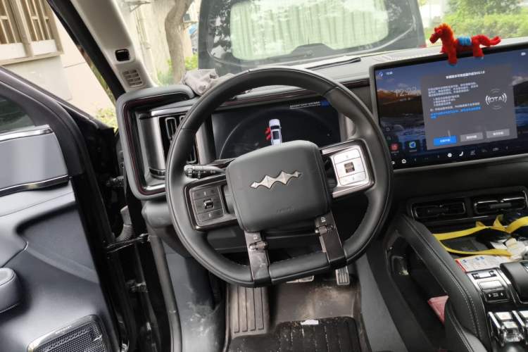 Used Formula Leopard 5 2023 Explore Edition Steering Wheel