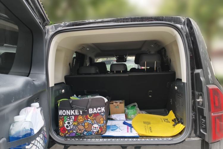 Used Formula Leopard 5 2023 Explore Edition Trunk