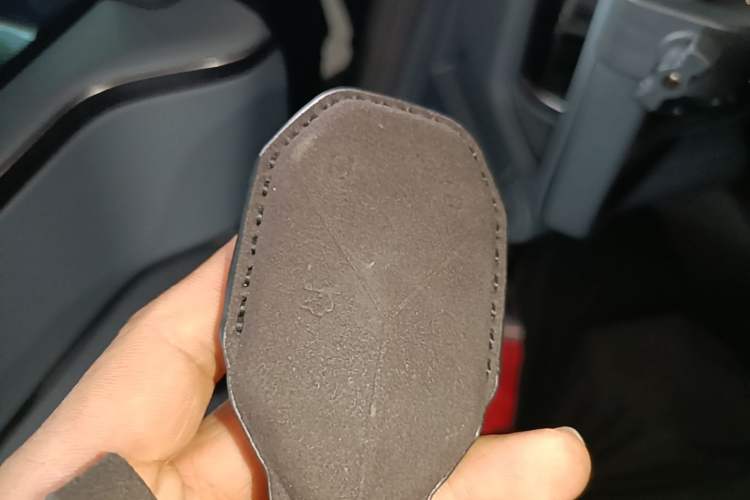 Used Formula Leopard 5 2023 Navigator Edition Vehicle Key