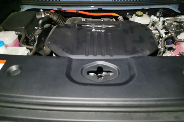 Used Formula Leopard 5 2023 Explore Edition Engine Bay