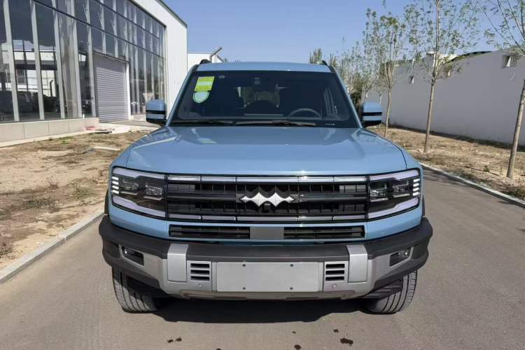 Used Formula Leopard 5 2023 Navigator Edition Exterior 1