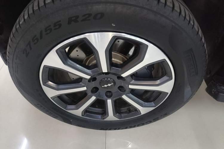 Used Formula Leopard 5 2023 Navigator Edition Exterior 4