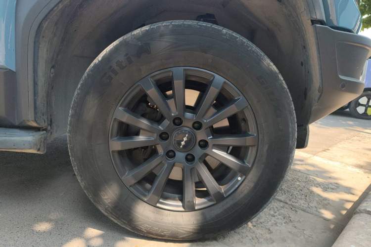 Used Formula Leopard 5 2023 Navigator Edition Exterior 7