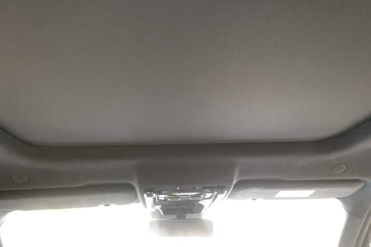Used Formula Leopard 5 2023 Cloud Ride Flagship Edition Headliner