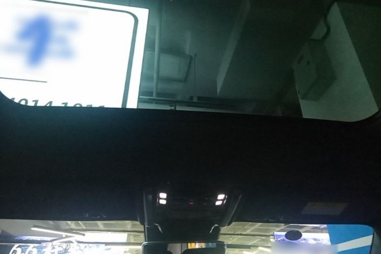 Used Formula Leopard 5 2023 Navigator Edition Headliner