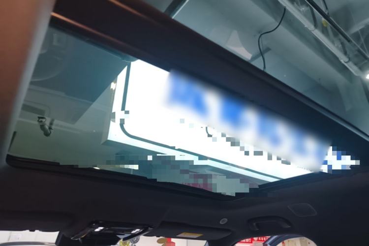 Used Formula Leopard 5 2023 Navigator Edition Headliner
