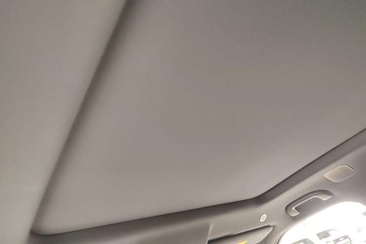 Used Formula Leopard 5 2023 Navigator Edition Headliner