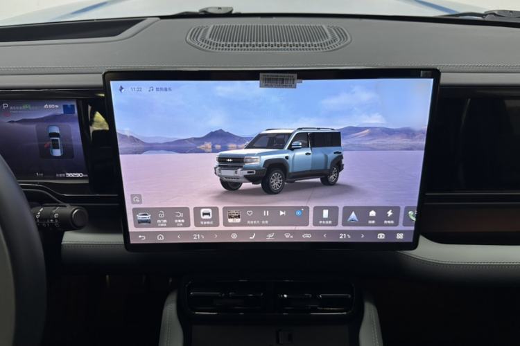 Used Formula Leopard 5 2023 Navigator Edition Interior 6