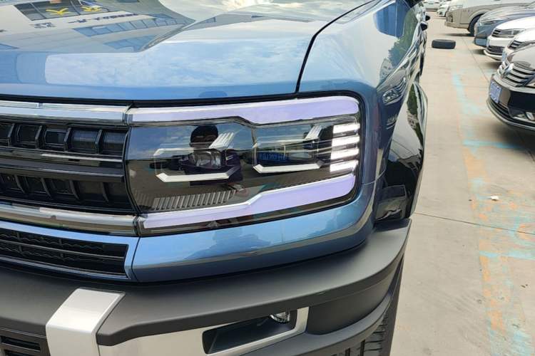 Used Formula Leopard 5 2023 Cloud Ride Flagship Edition Left Front Headlight