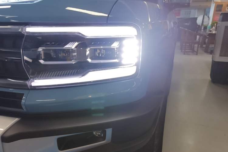 Used Formula Leopard 5 2023 Navigator Edition Left Front Headlight