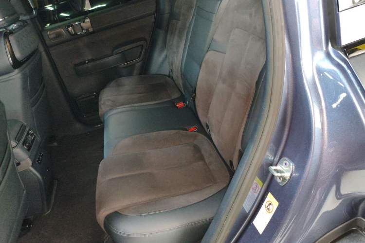 Used Formula Leopard 5 2023 Cloud Ride Flagship Edition Left Rear Seat