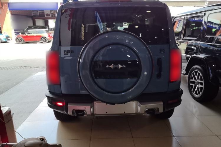 Used Formula Leopard 5 2023 Navigator Edition Rear