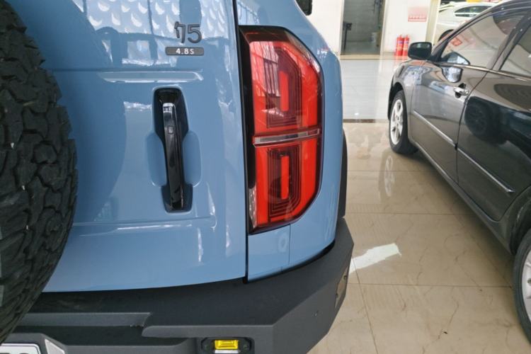 Used Formula Leopard 5 2023 Navigator Edition Right Rear Taillight