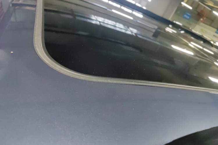 Used Formula Leopard 5 2023 Cloud Ride Flagship Edition Roof
