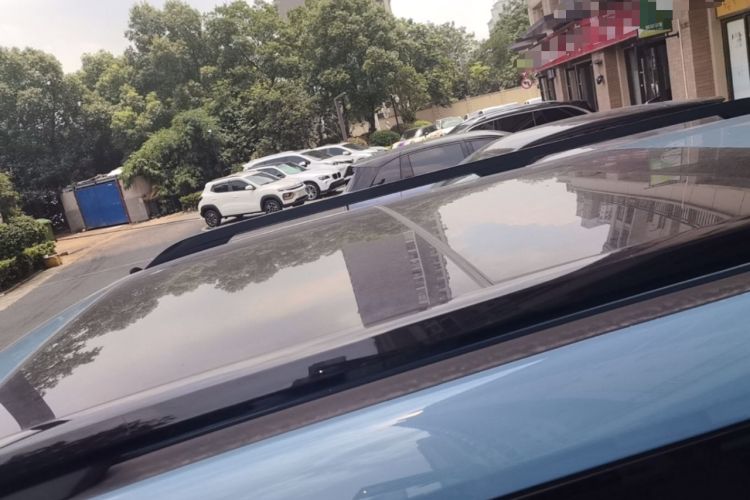 Used Formula Leopard 5 2023 Navigator Edition Roof