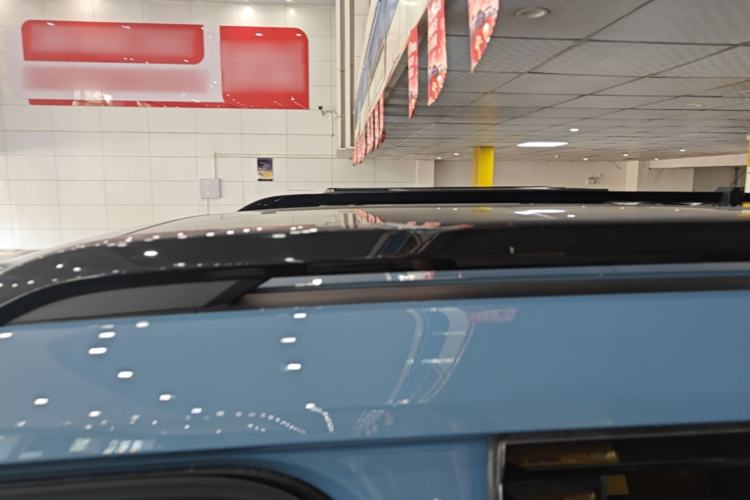 Used Formula Leopard 5 2023 Navigator Edition Roof