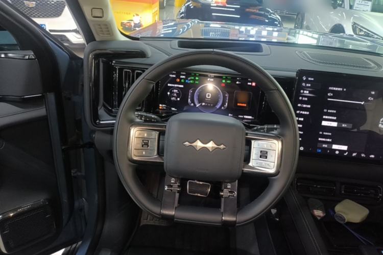 Used Formula Leopard 5 2023 Navigator Edition Steering Wheel