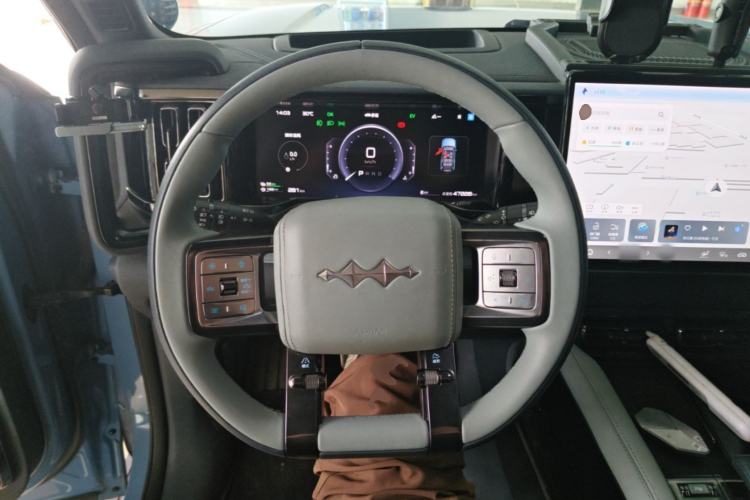 Used Formula Leopard 5 2023 Navigator Edition Steering Wheel
