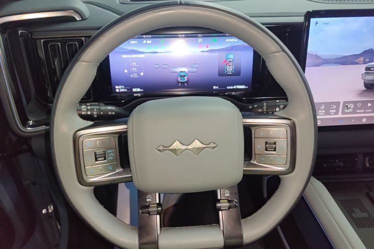 Used Formula Leopard 5 2023 Navigator Edition Steering Wheel