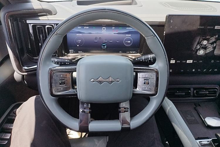 Used Formula Leopard 5 2023 Navigator Edition Steering Wheel