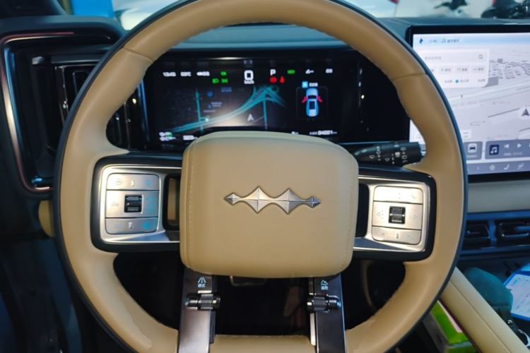 Used Formula Leopard 5 2023 Navigator Edition Steering Wheel