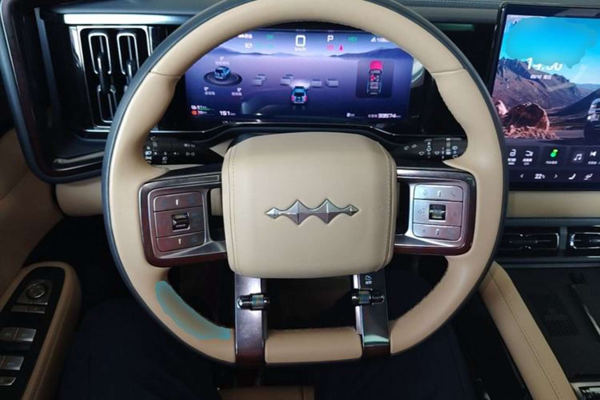 Used Formula Leopard 5 2023 Navigator Edition Steering Wheel