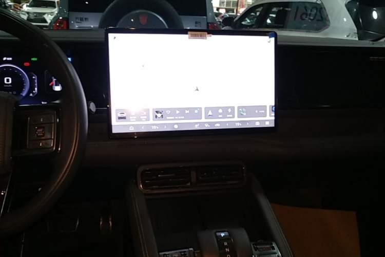 Used Formula Leopard 5 2023 Navigator Edition Audio And AC Panel