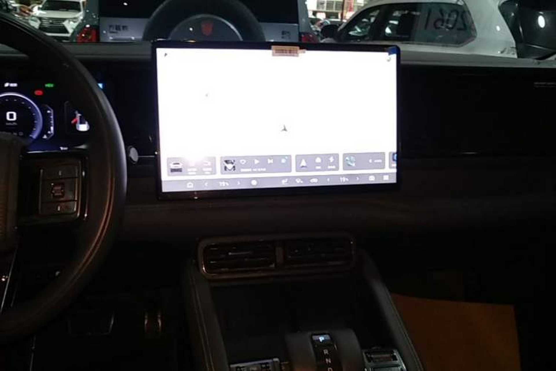 Used Formula Leopard 5 2023 Navigator Edition Audio And AC Panel