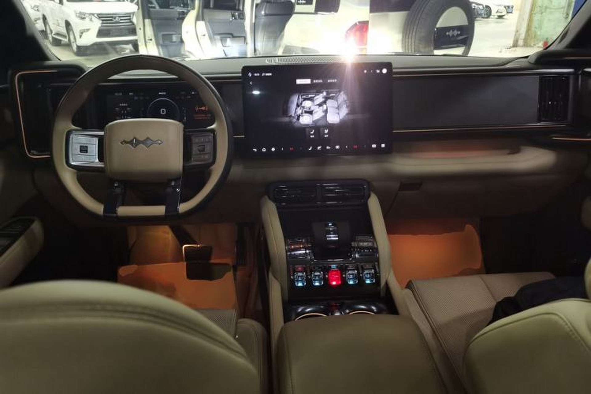 Used Formula Leopard 5 2023 Explore Edition Center Console