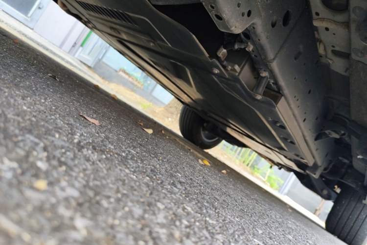 Used Formula Leopard 5 2023 Explore Edition Chassis Front Left