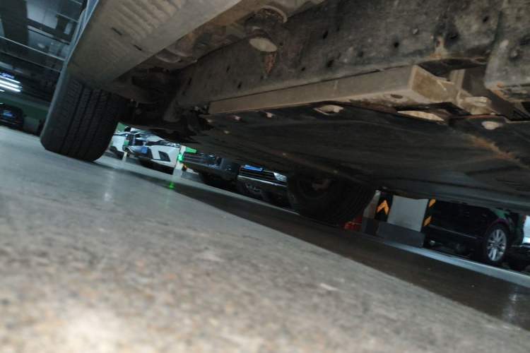 Used Formula Leopard 5 2023 Explore Edition Chassis Rear Left