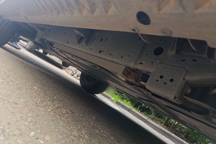 Used Formula Leopard 5 2023 Explore Edition Chassis Rear Left