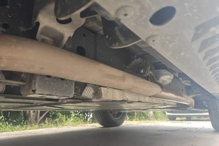 Used Formula Leopard 5 2023 Navigator Edition Chassis Rear Right