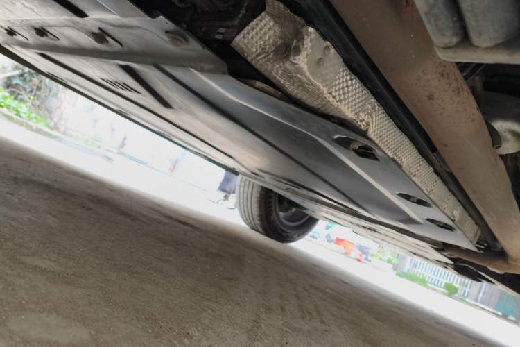 Used Formula Leopard 5 2023 Navigator Edition Chassis Rear Right