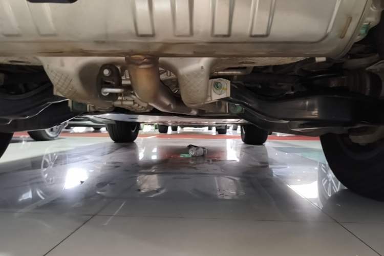 Used Formula Leopard 5 2023 Navigator Edition Chassis Rear