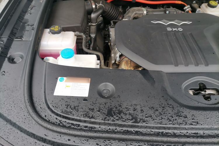 Used Formula Leopard 5 2023 Explore Edition Engine Bay Right