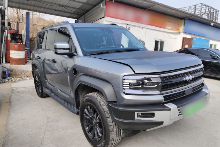 Used Formula Leopard 5 2023 Explore Edition Exterior 2