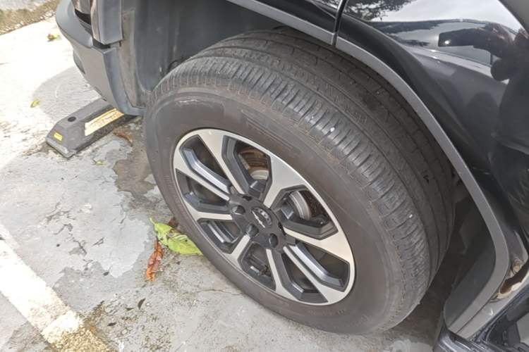 Used Formula Leopard 5 2023 Navigator Edition Exterior 5