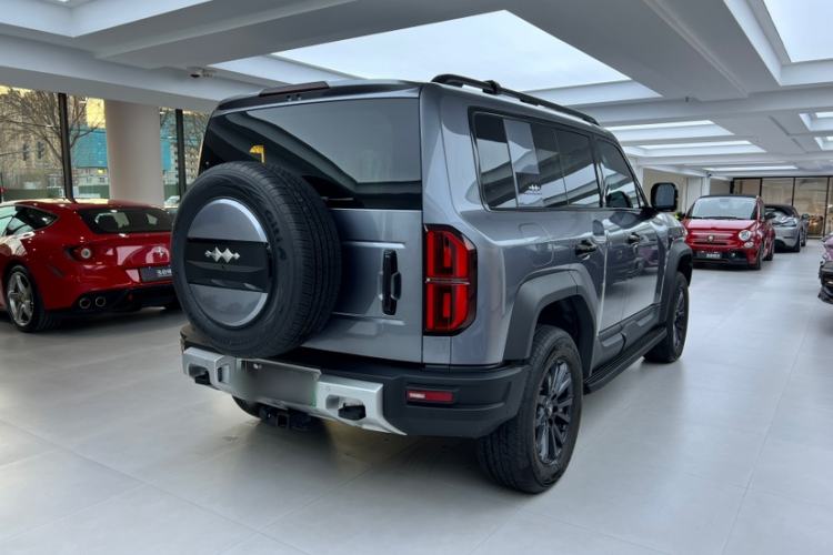 Used Formula Leopard 5 2023 Navigator Edition Exterior 5