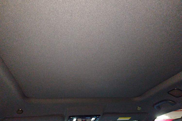 Used Formula Leopard 5 2023 Navigator Edition Headliner