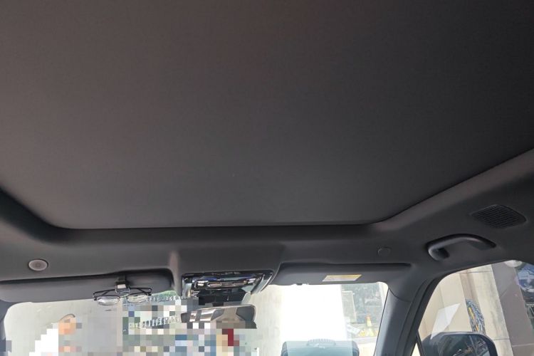Used Formula Leopard 5 2023 Navigator Edition Headliner