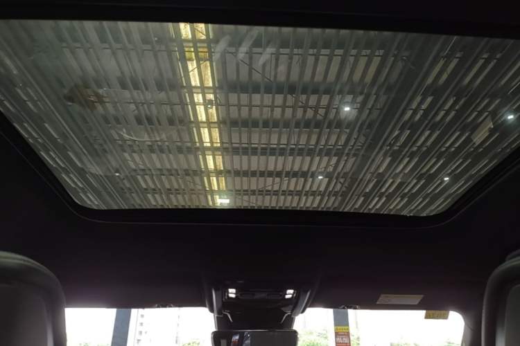Used Formula Leopard 5 2023 Navigator Edition Headliner