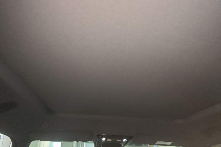 Used Formula Leopard 5 2023 Navigator Edition Headliner