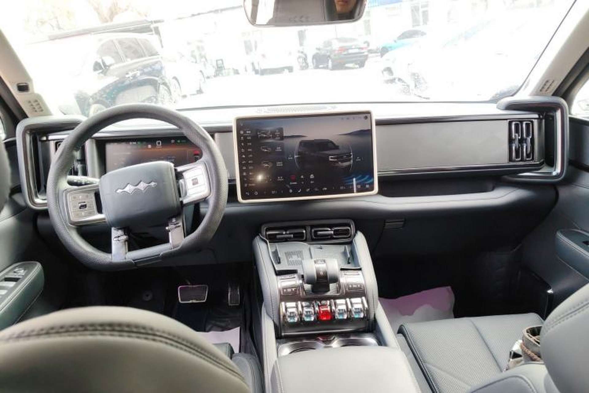 Used Formula Leopard 5 2023 Explore Edition Interior 2