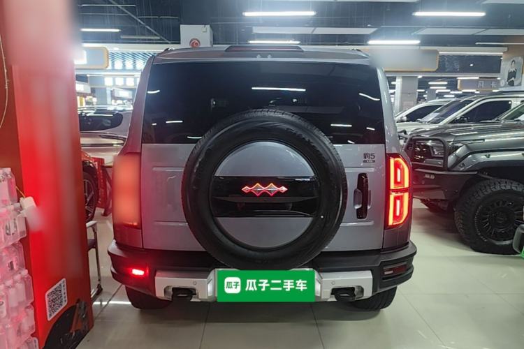 Used Formula Leopard 5 2023 Explore Edition Rear