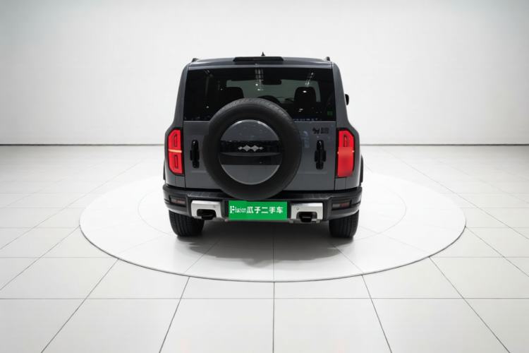 Used Formula Leopard 5 2023 Explore Edition Rear