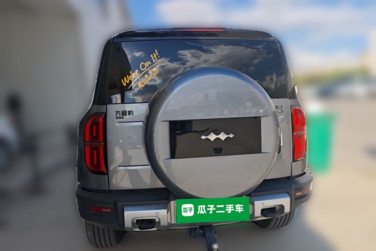 Used Formula Leopard 5 2023 Navigator Edition Rear