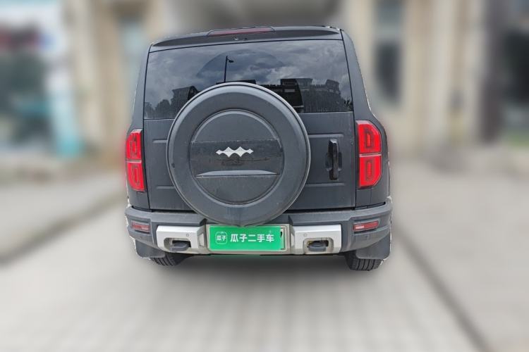 Used Formula Leopard 5 2023 Navigator Edition Rear