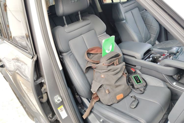 Used Formula Leopard 5 2023 Explore Edition Right Front Seat